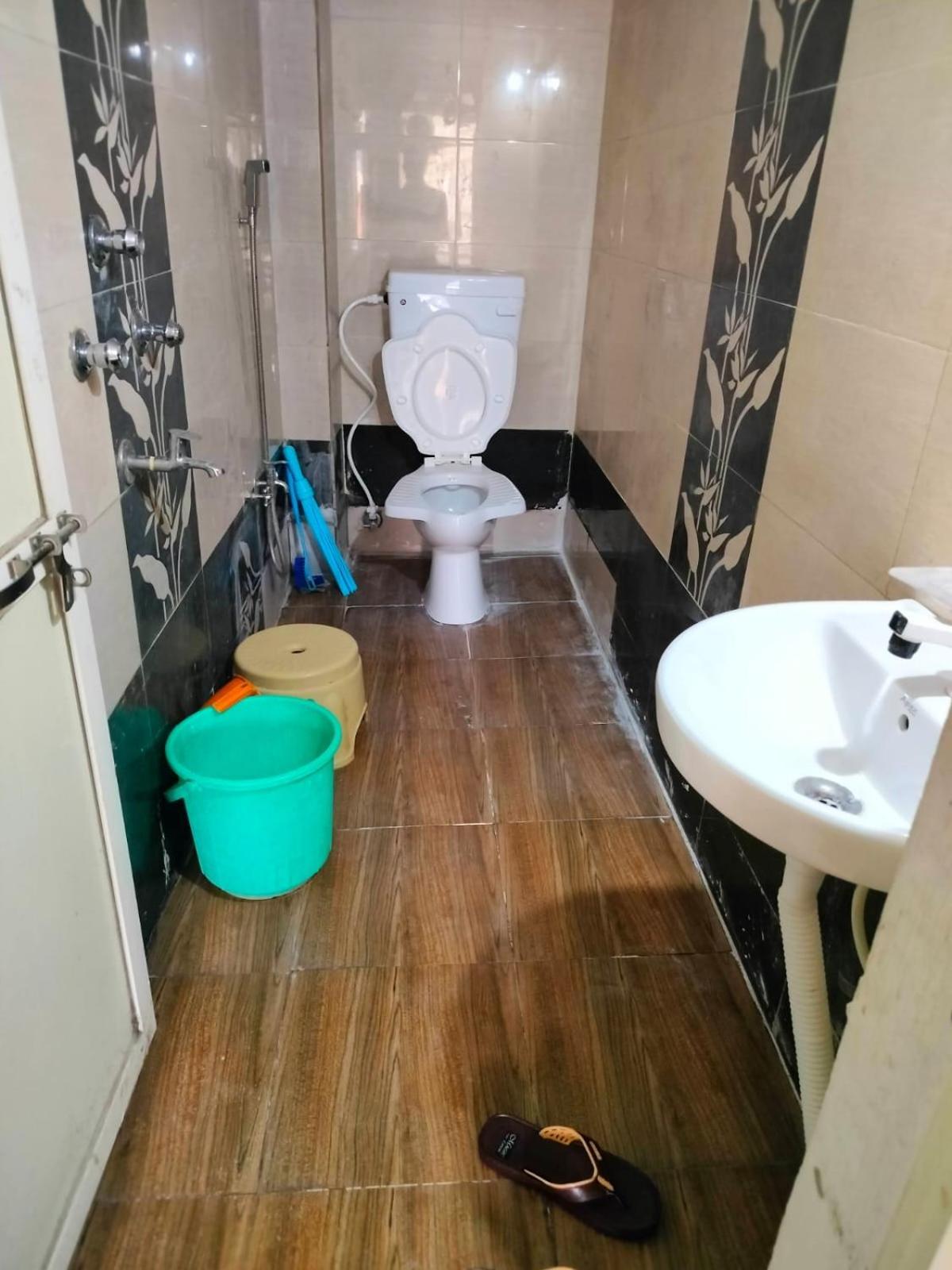 Hotel Maruti Palace Ujjain Bagian luar foto